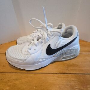 Nike Air Max Excee Shoes Womens Size 6 White Mesh Running Sneakers CD5432-101